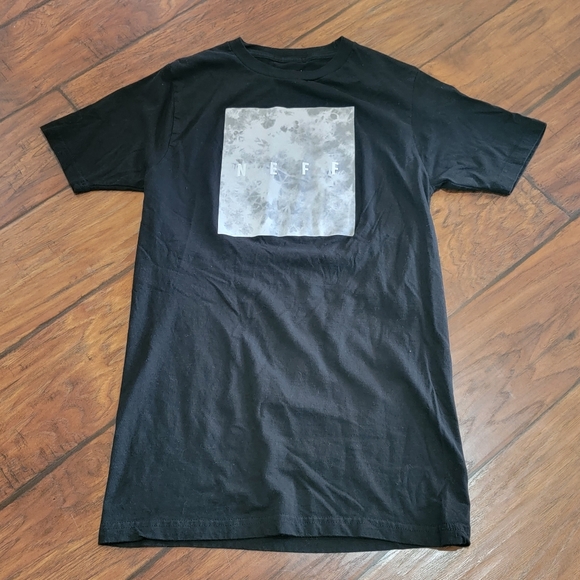 NEFF top - Picture 1 of 5